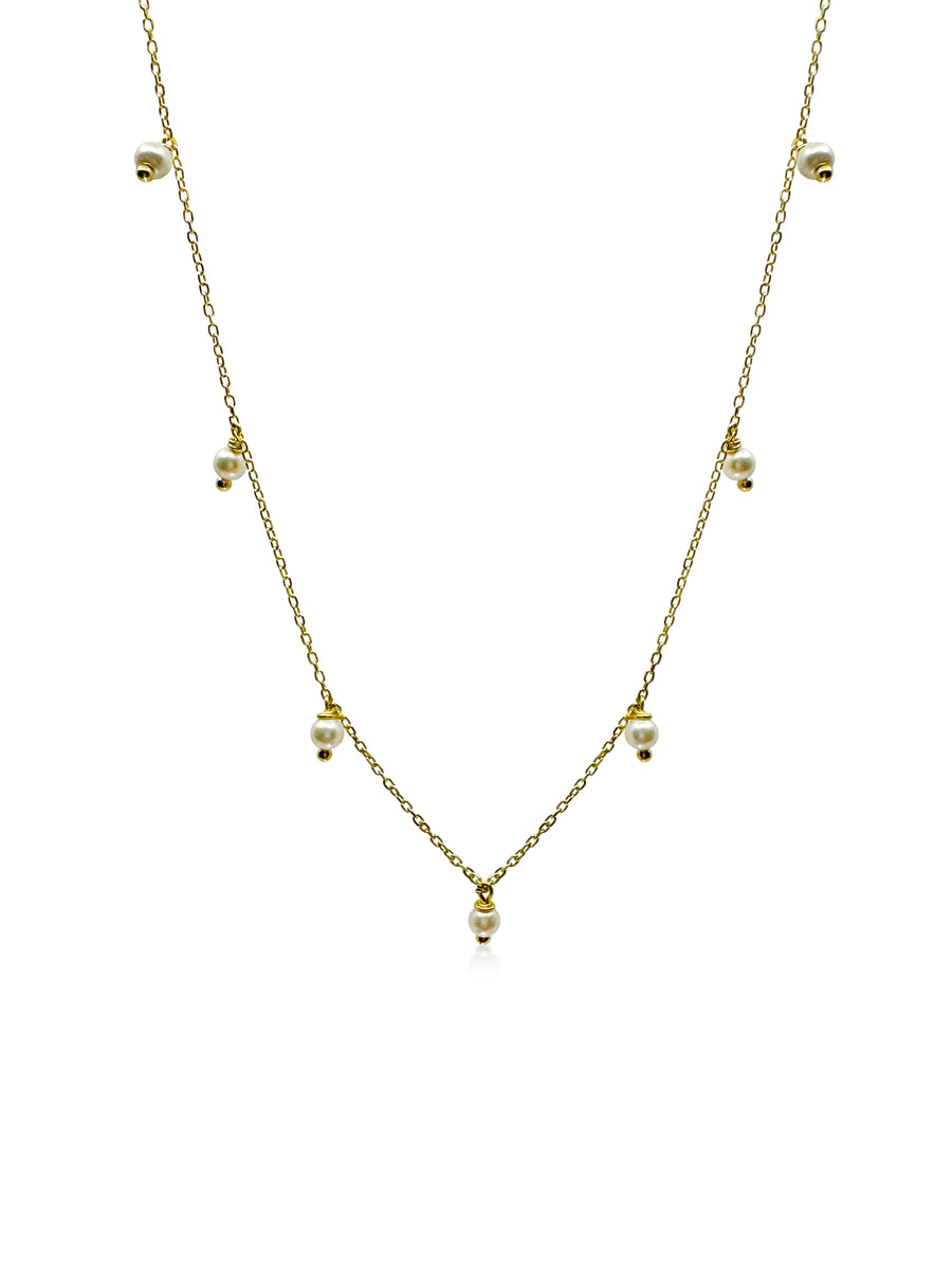 Dainty Pearls Gold Necklace