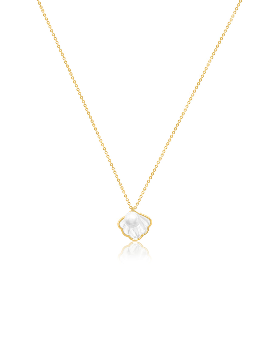 Pearl Clam Gold Necklace